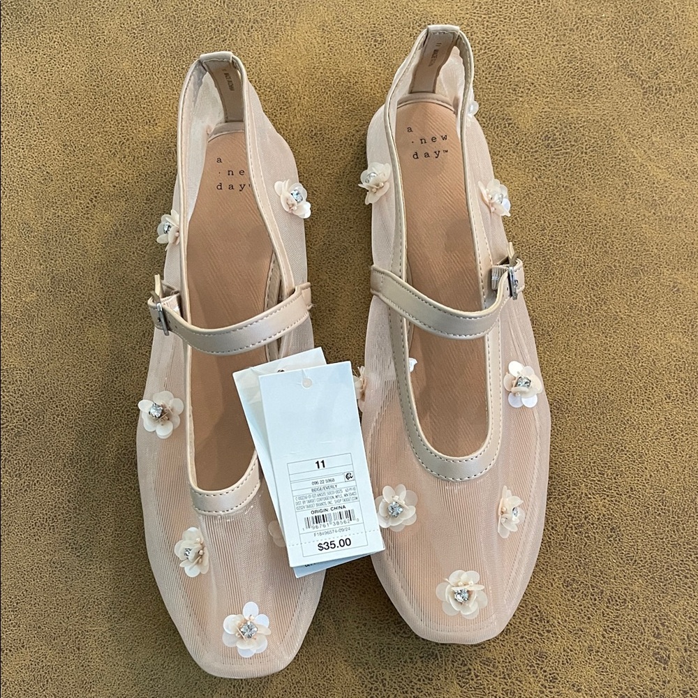 A New Day Women's Floral Mesh Flats - Cream